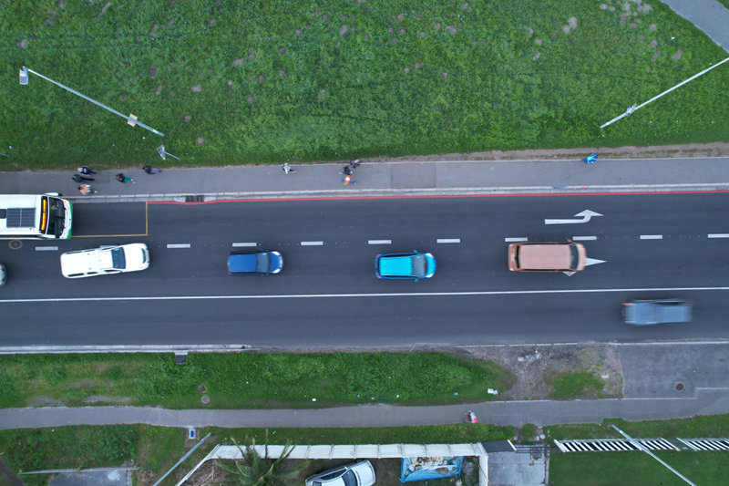 cars-in-traffic.png